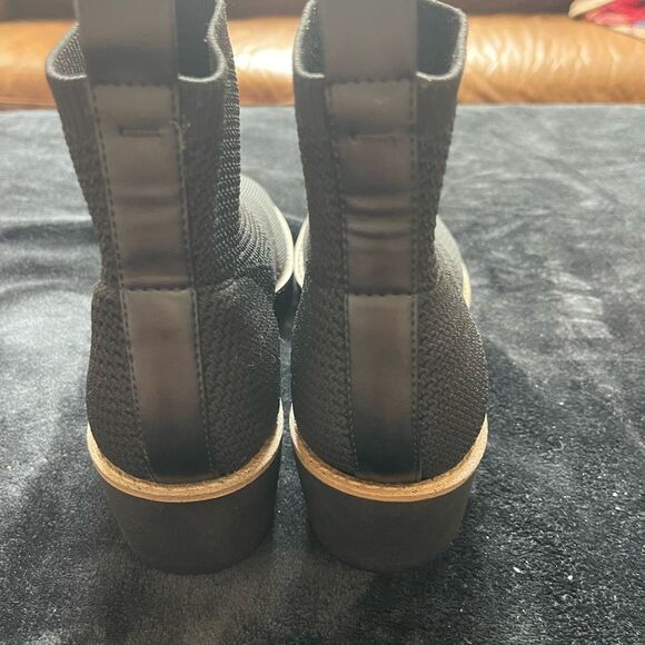 Bandolino black knit wedge boots booties, size 7 1/2 new without tags‎ - Picture 4 of 7